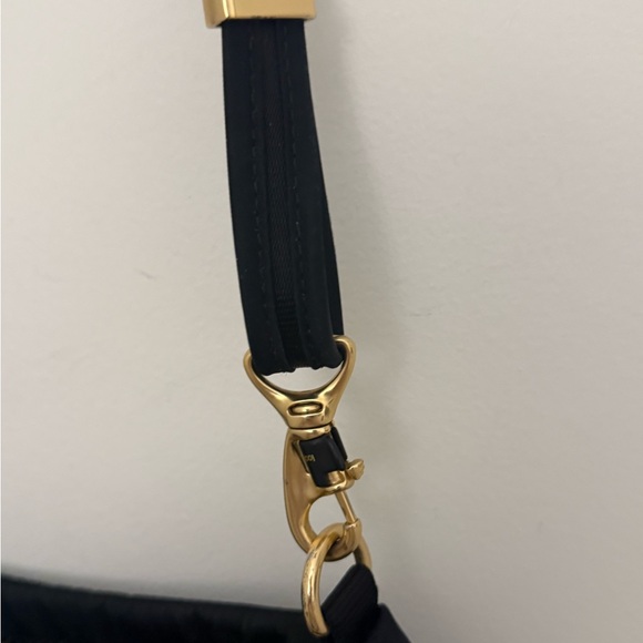 Pacsafe Black Crossbody Bag - Picture 2 of 8